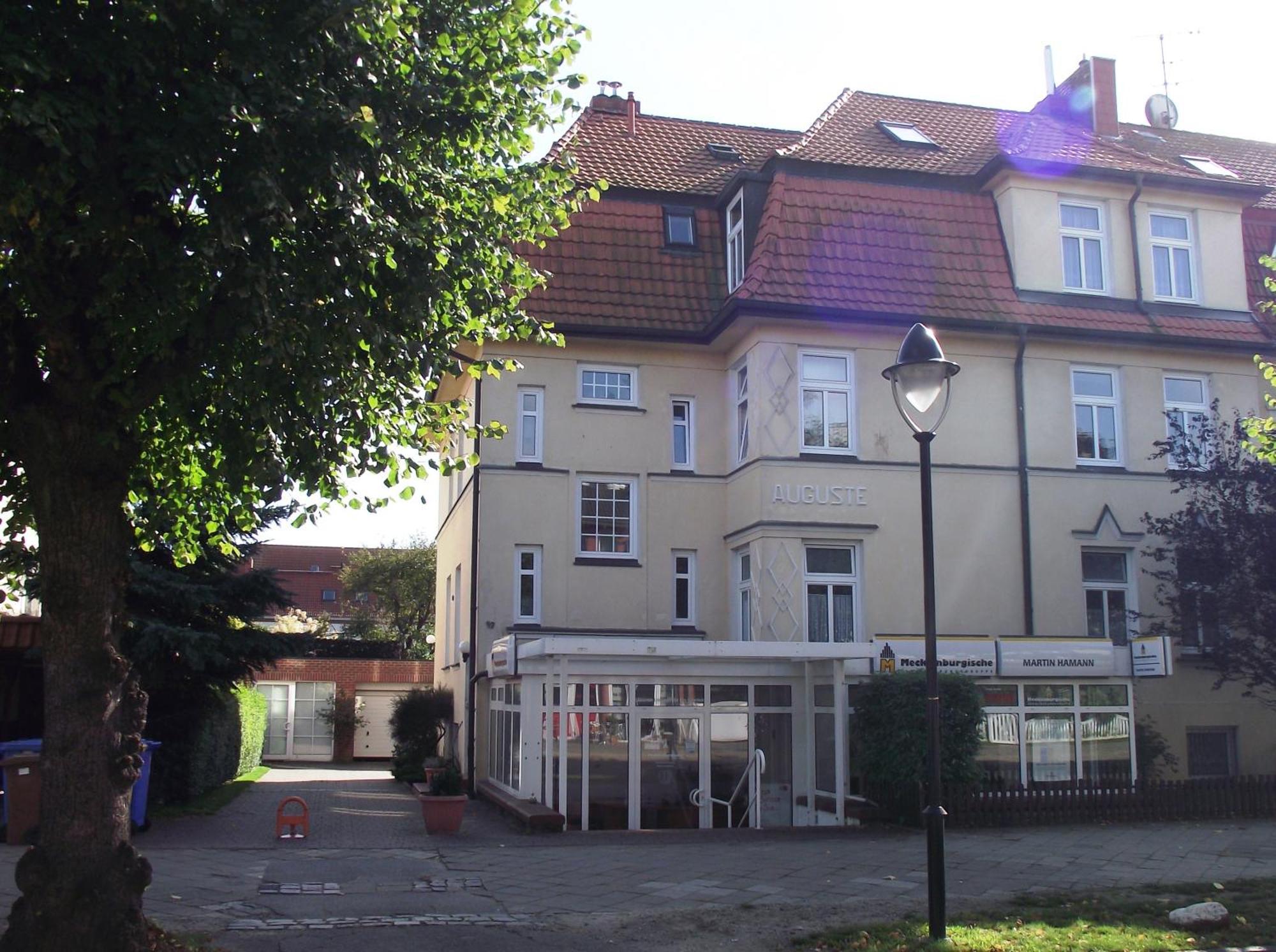Appartement & Ferienwohnungen Thiess Rostock Exterior foto